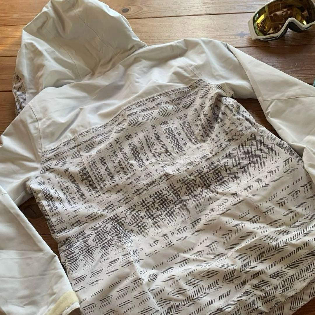 最終値下げ！VOLCOM スノーボードウェア上下女性用M Tranceゴーグル付