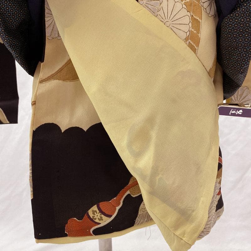 507ab32,楽々衿◎七五三 三歳 男の子セミアンティーク着物&被布 鯉 黒◎