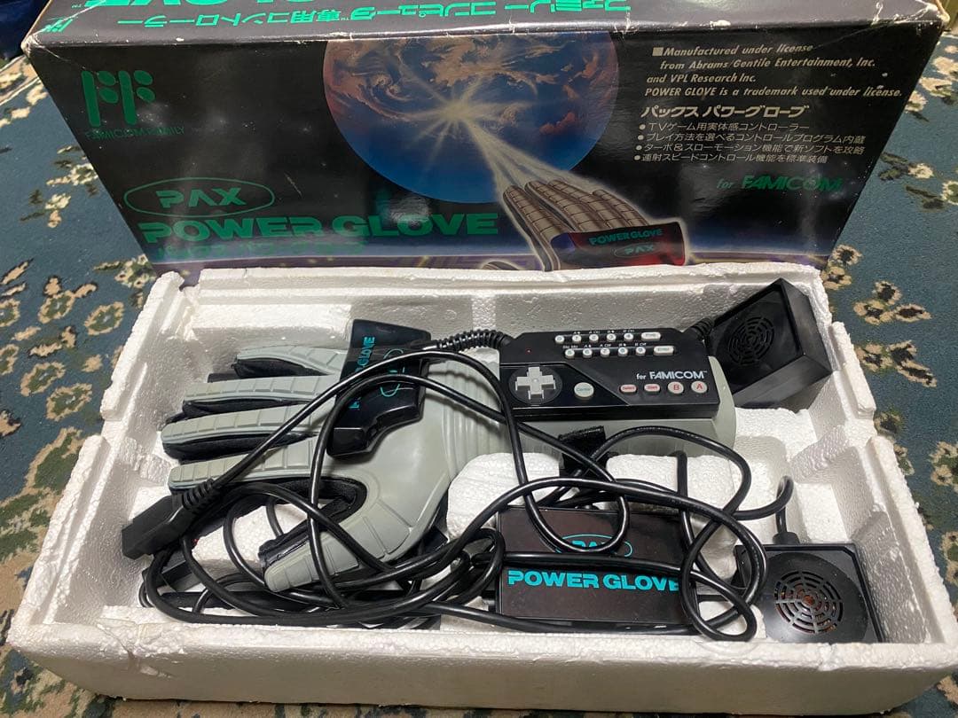 (チコ様)専用　パックス　パワーグローブ　ファミコン
