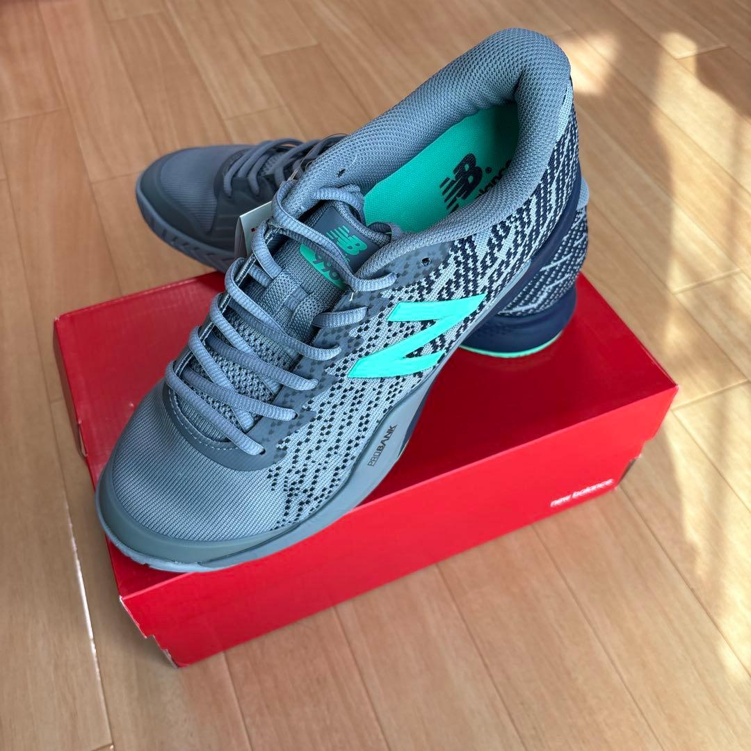 New Balance テニスシューズ 新品未使用 グレー/ミント