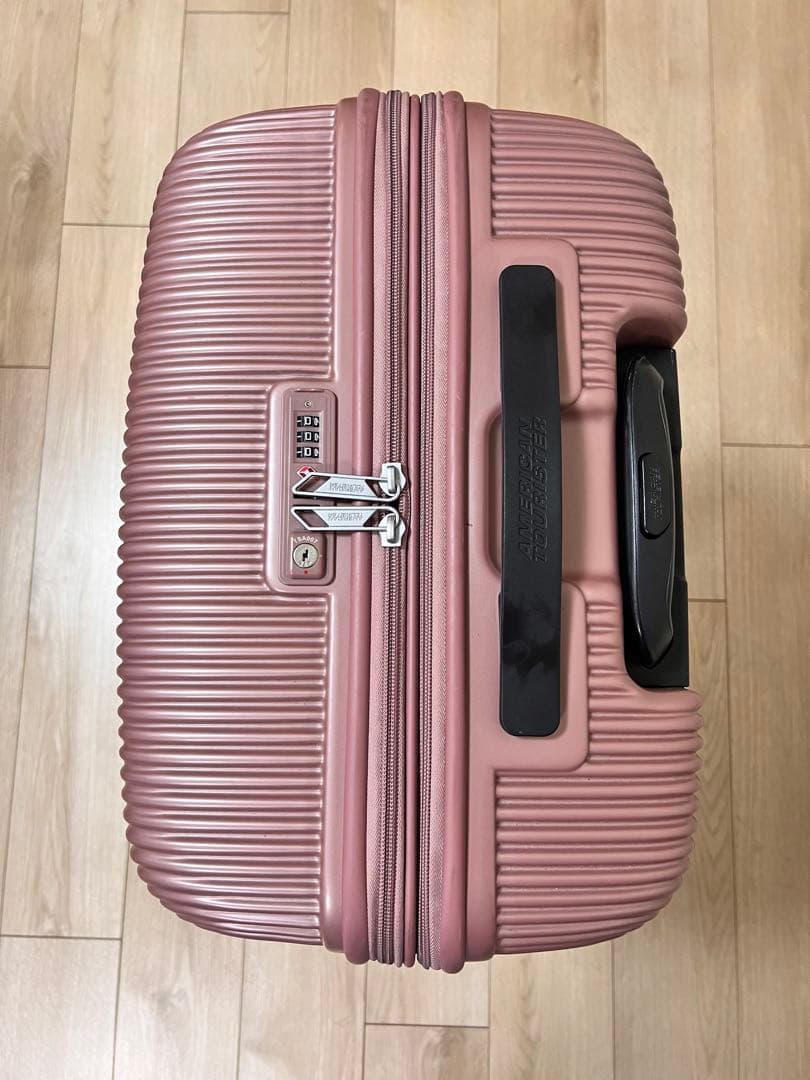 American Tourister キャリーケース　ピンク