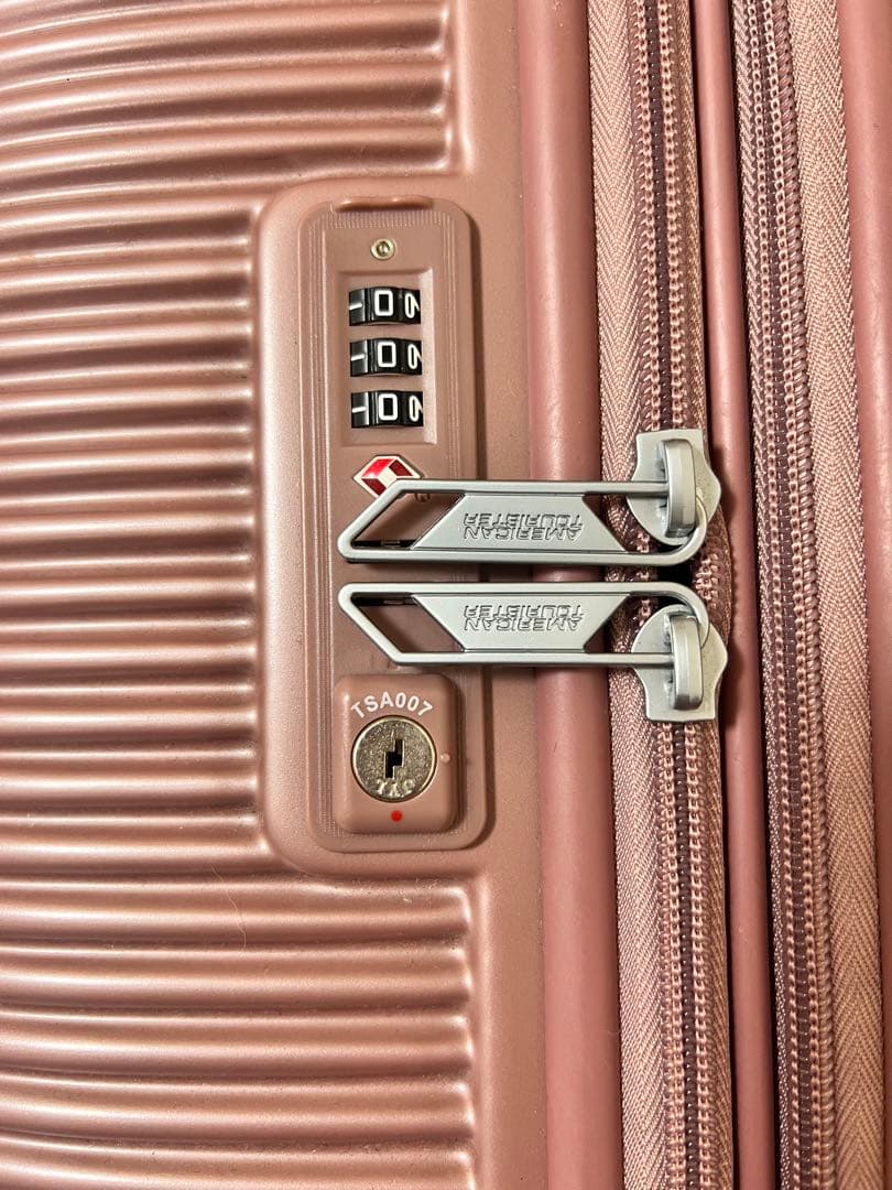 American Tourister キャリーケース　ピンク