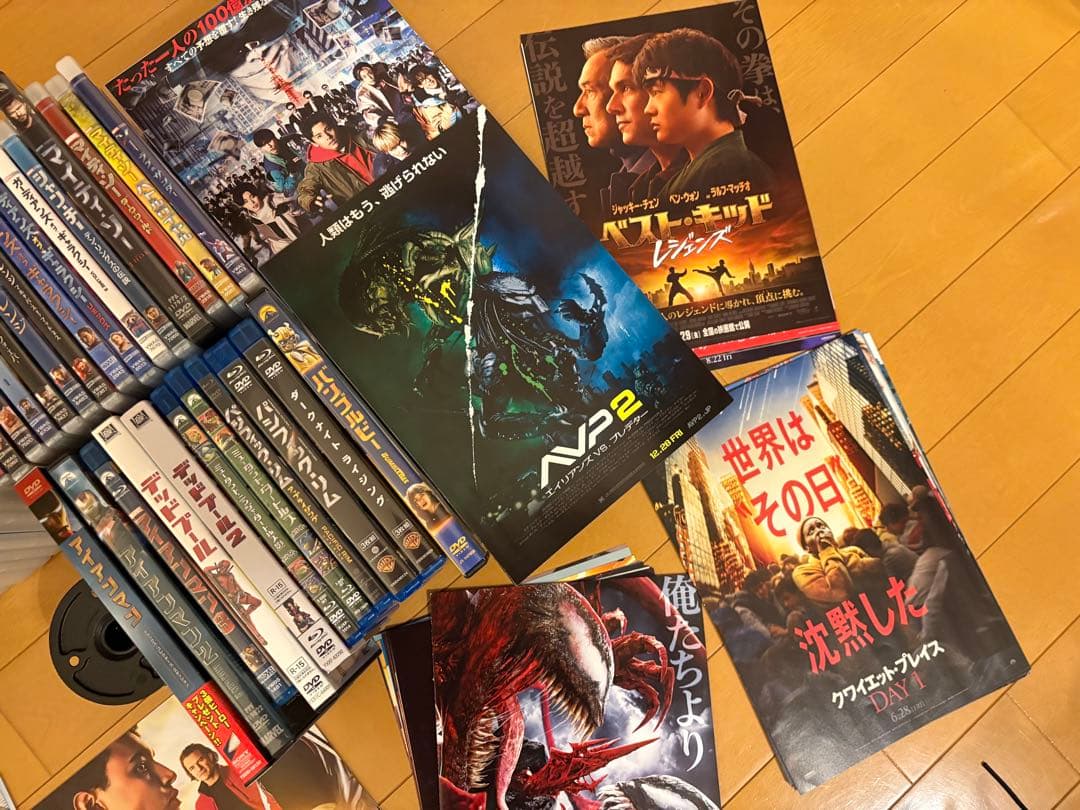 映画DVD41枚　マーベル〜ゴジラ➖1.0と劇場チラシ120枚のセット