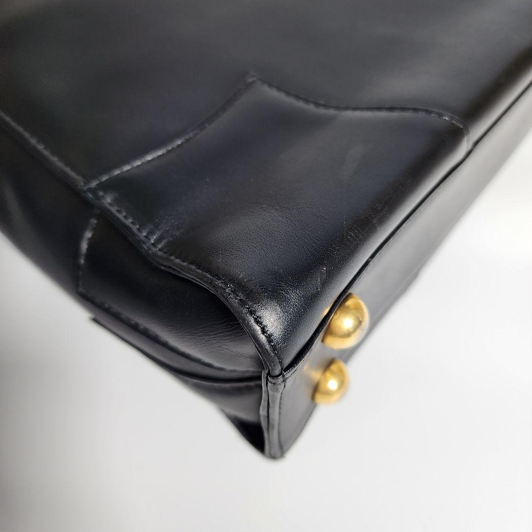 ヴィヴィアンウエストウッド ビジネスバッグ 金オーブ チャーム A4可 黒