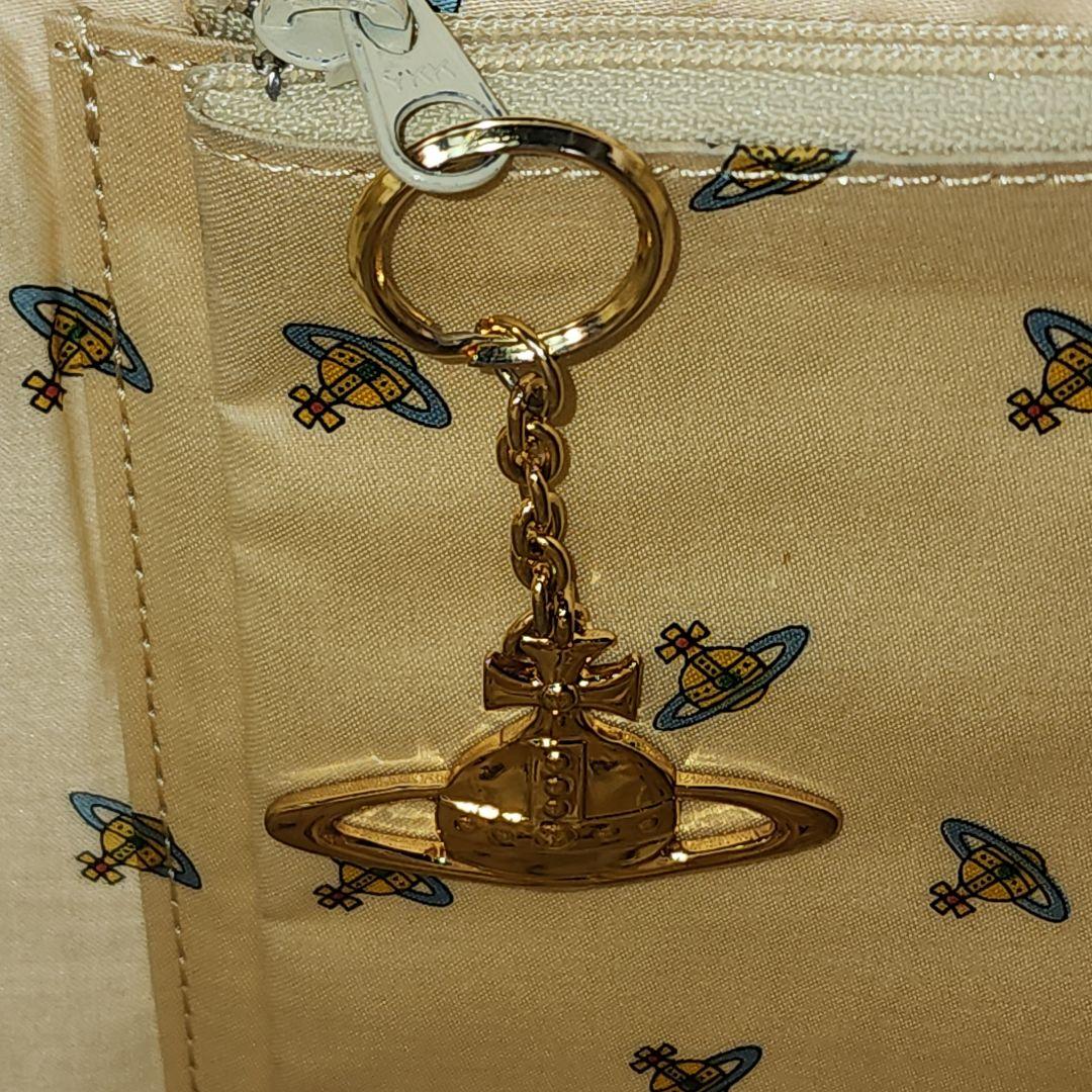 ヴィヴィアンウエストウッド ビジネスバッグ 金オーブ チャーム A4可 黒