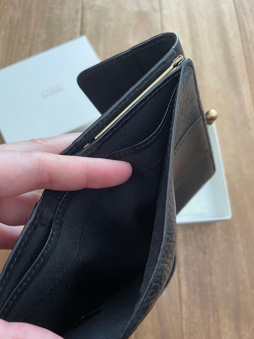 【美品】Clhoe ブラックレザーの三つ折り財布【箱付き】