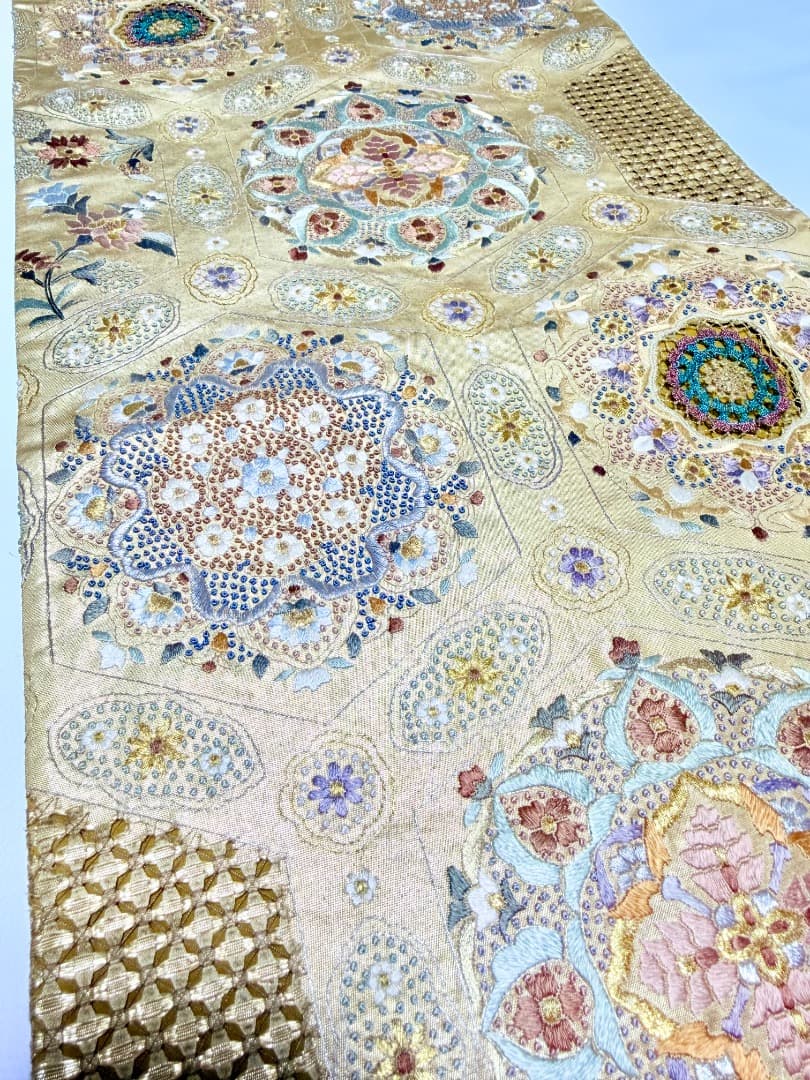 高級 袋帯 正絹 六通柄 汕頭刺繍 相良刺繍 蘇州刺繍 ゴールド 約120万円