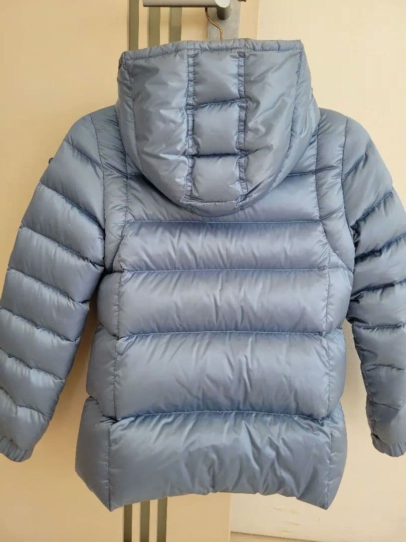 お値下早い者勝ち！PRADA ダウンジャケット 140cm