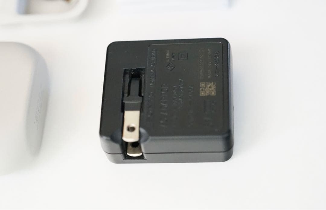 SONY WF-1000XM5 ワイヤレスイヤホン プラチナシルバー