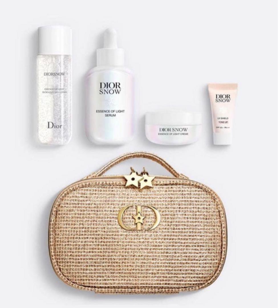 Dior  エッセンス ホリデー 2025 クリスマスコフレ