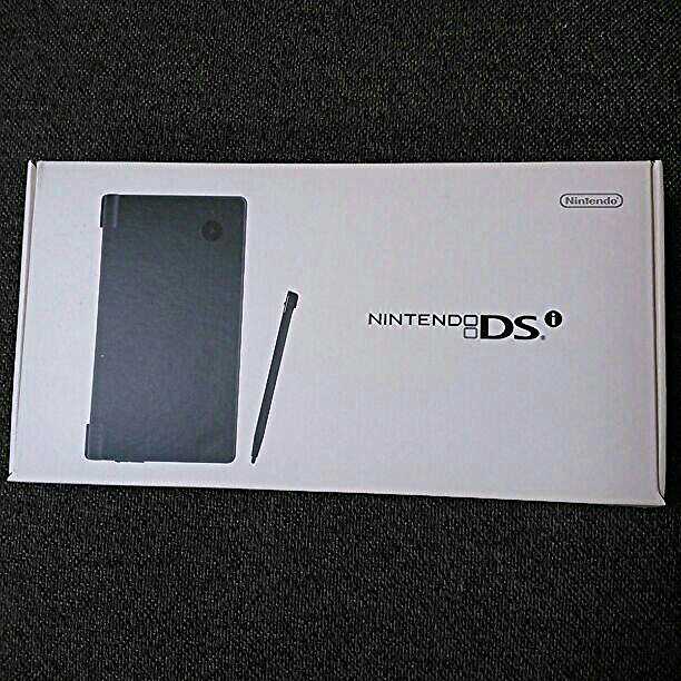 美品　ニンテンドーDSiブラック