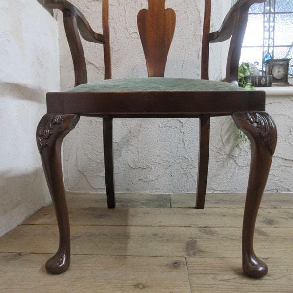 イギリス アンティーク 家具 アームチェア クイーンアンチェア 英国 4509e