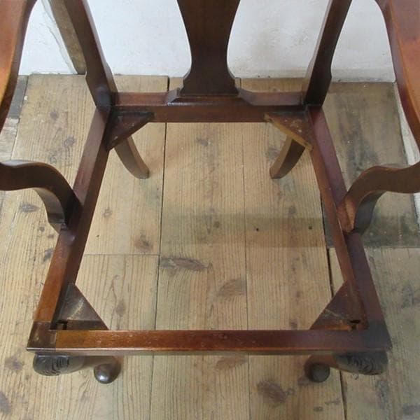 イギリス アンティーク 家具 アームチェア クイーンアンチェア 英国 4509e