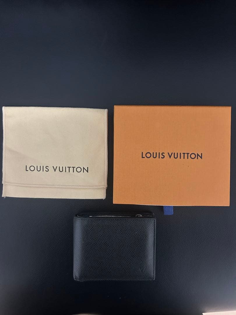 LOUIS VUITTON タイガ二つ折り財布
