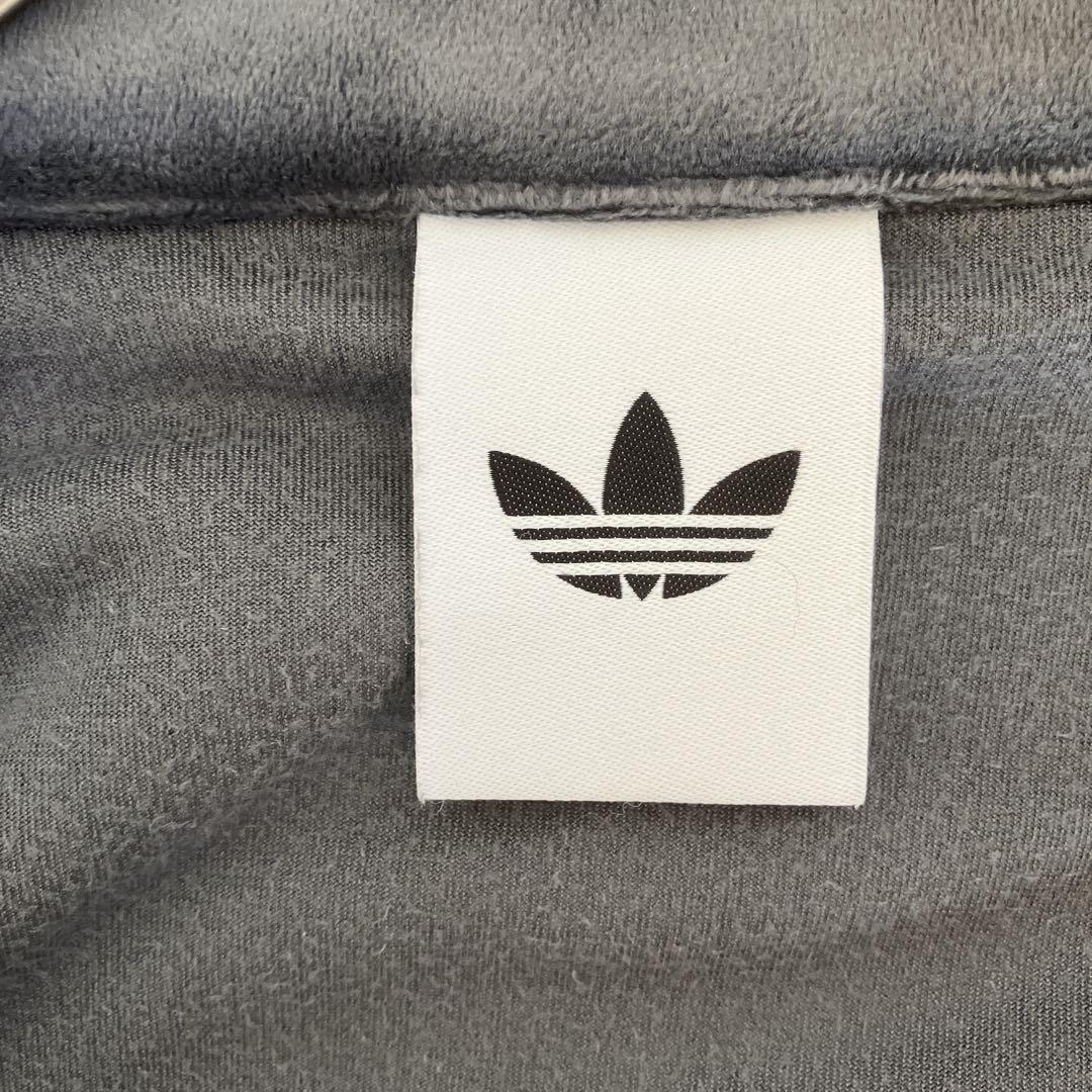 【人気モデル】adidas ベロア トラックジャケット グレー トレフォイル