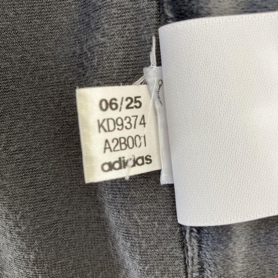 【人気モデル】adidas ベロア トラックジャケット グレー トレフォイル