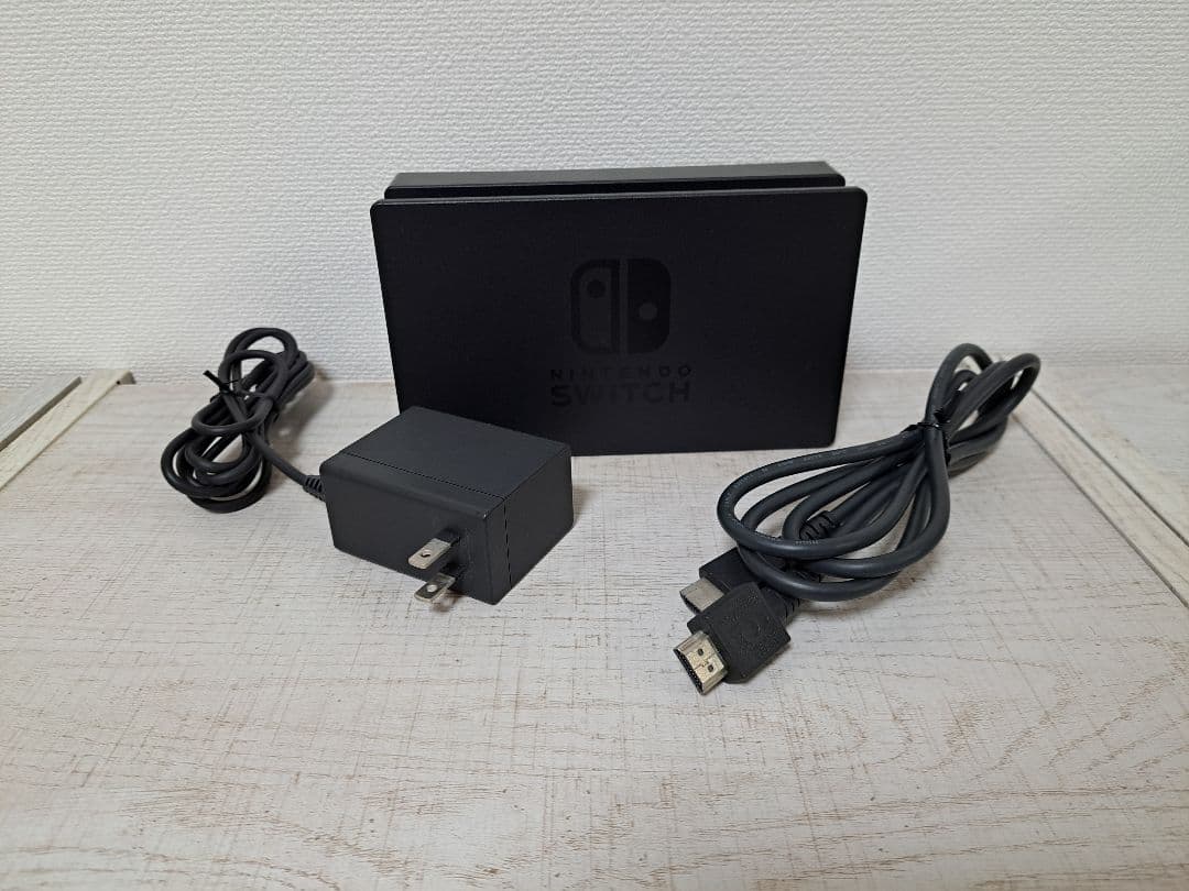 【中古】Nintendo Switch　初期型　本体　一式