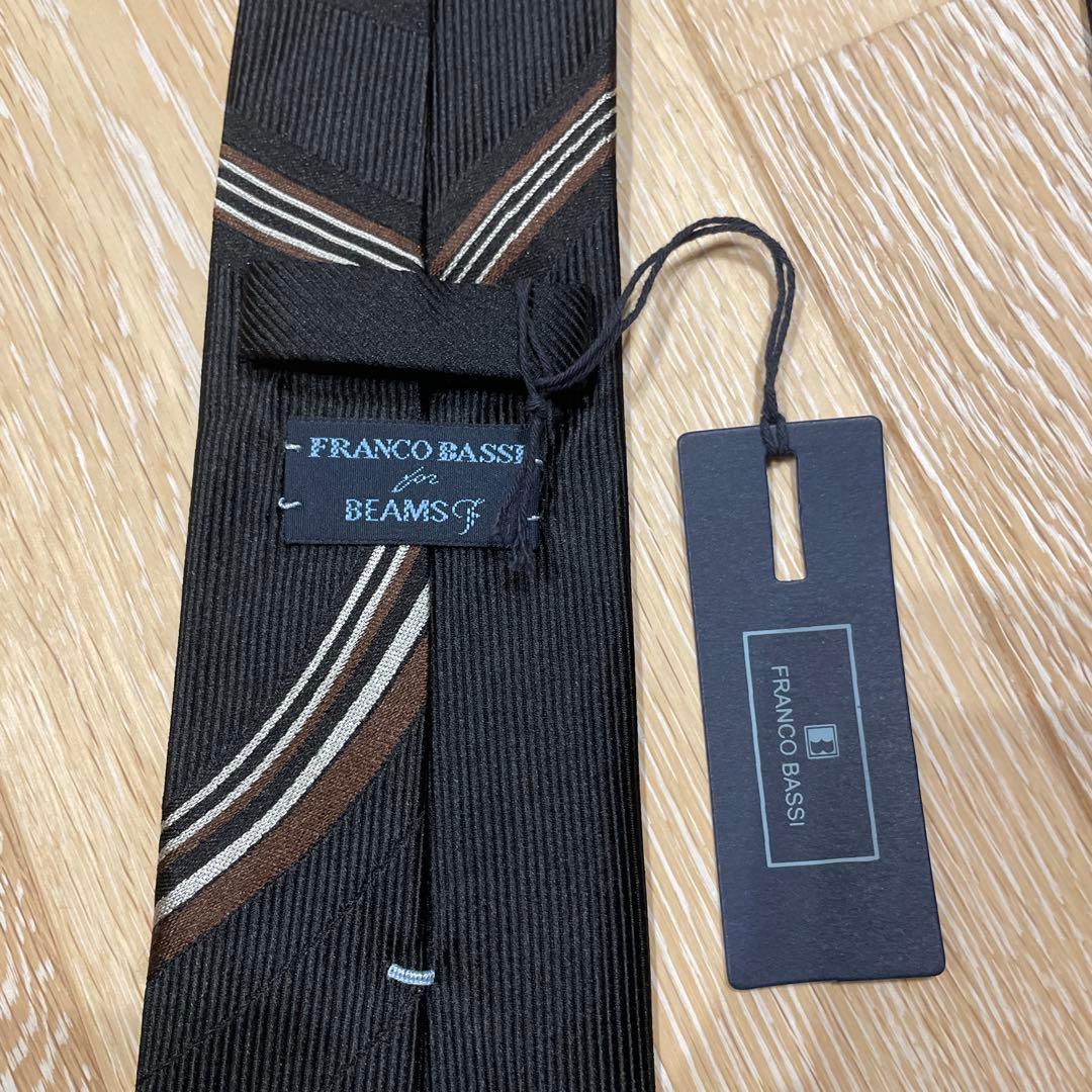 フランコバッシ　ネクタイ　ホリデーアンドブラウン　ビームスエフ