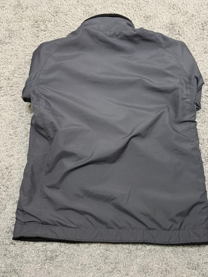 バドミントン　ウォームアップウェア