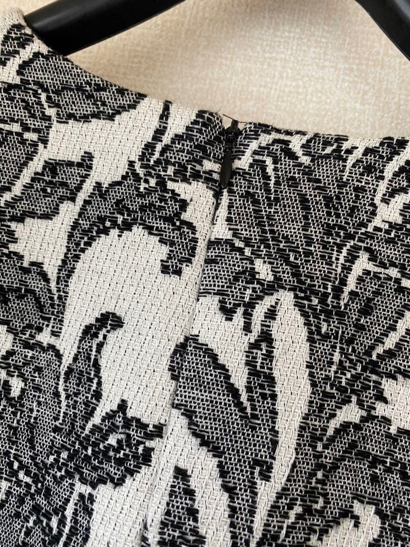 hLM ジャガード柄ワンピース