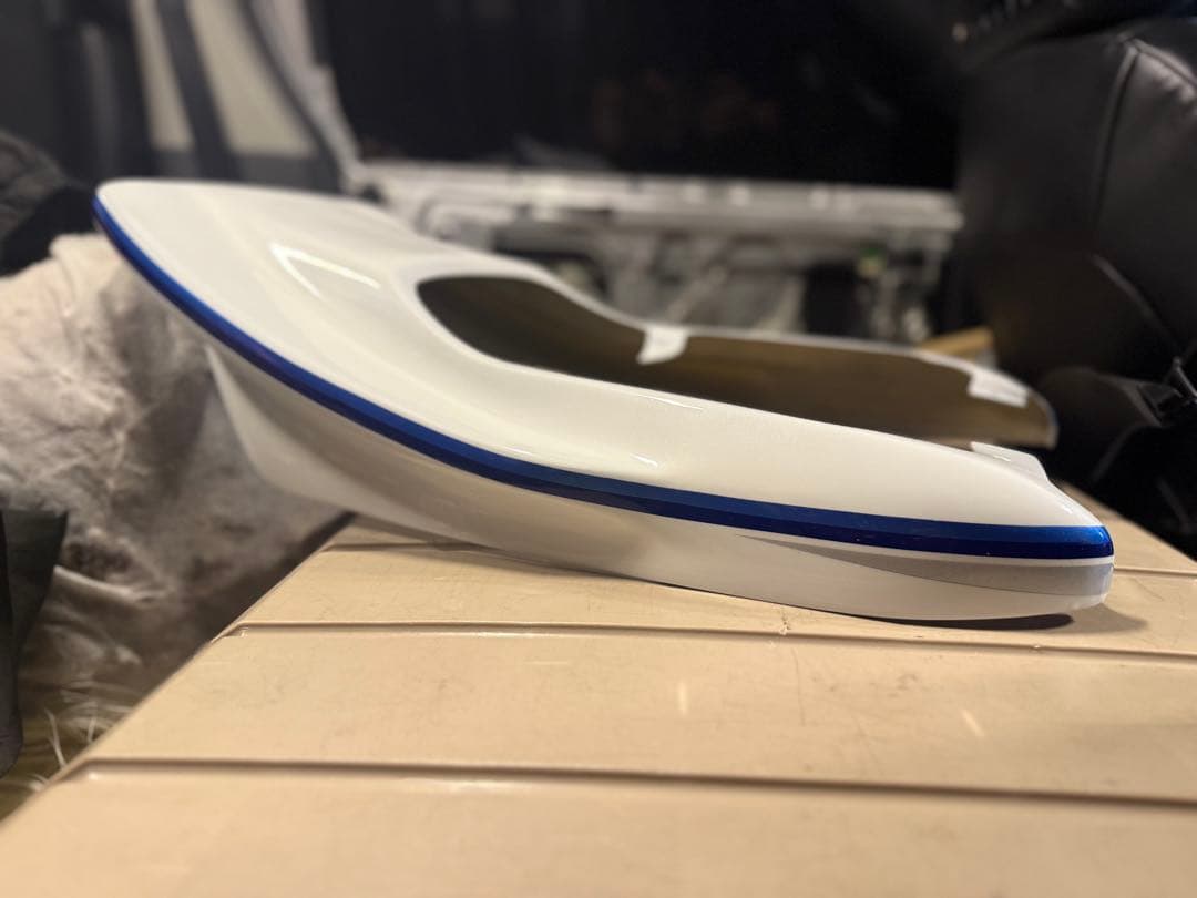 NC31 CB400SF 新品　テールカウル　CBXテール