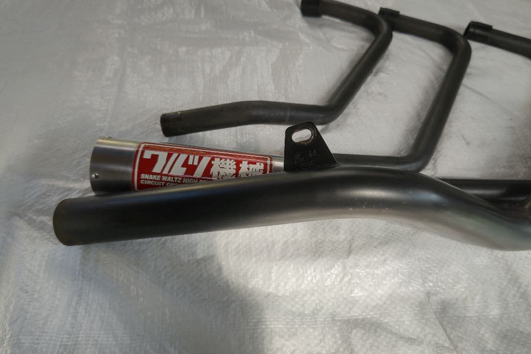 ゼファー 400マフラー