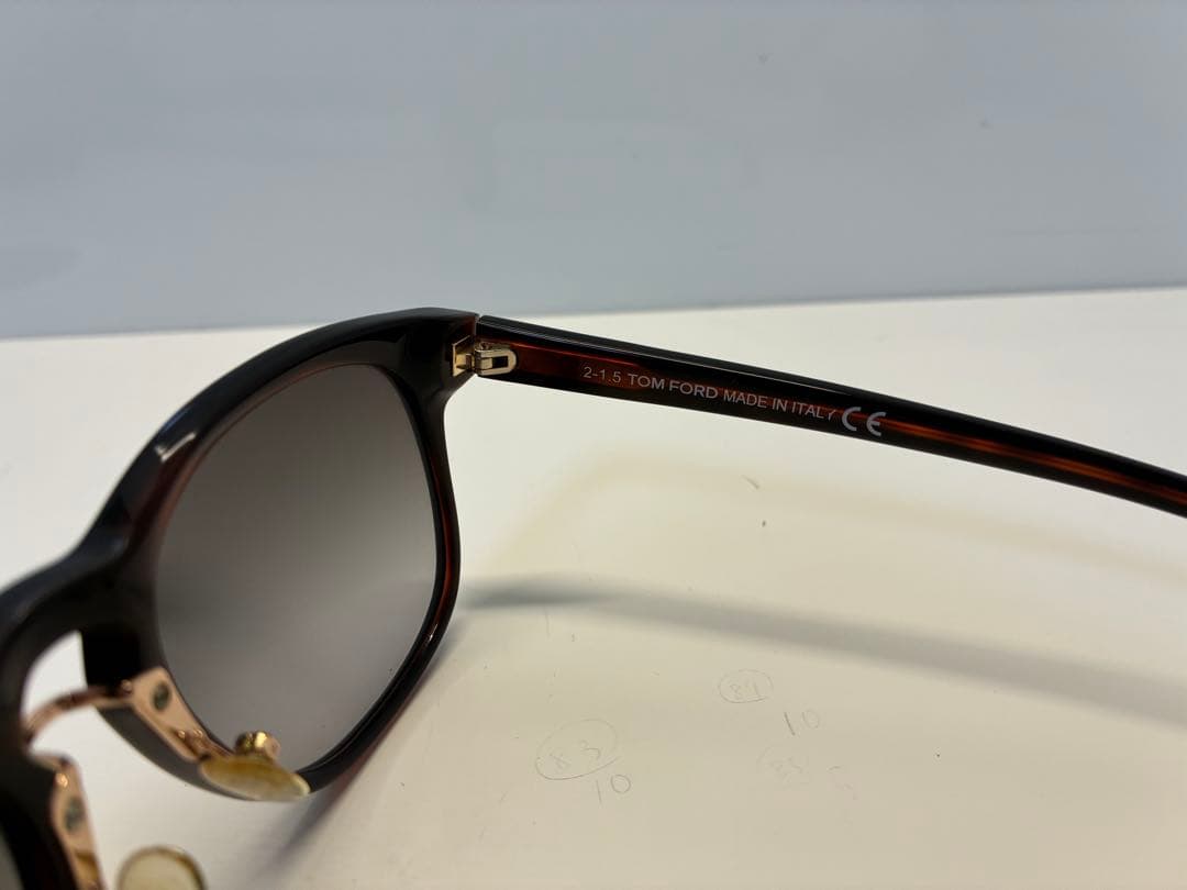 【TOM FORD】 トムフォードサングラス　メガネ　TF346