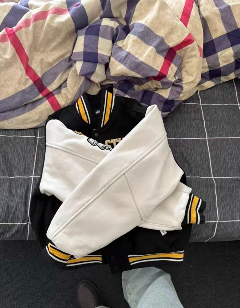 STÜSSY スタジャン サイズM 黒/白