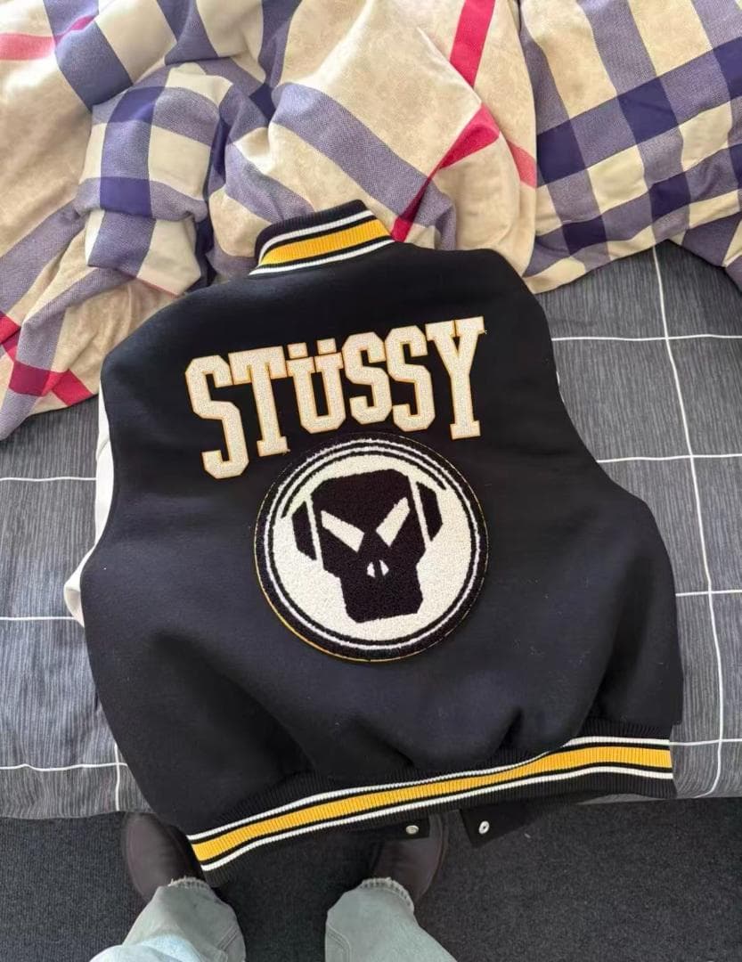 STÜSSY スタジャン サイズM 黒/白