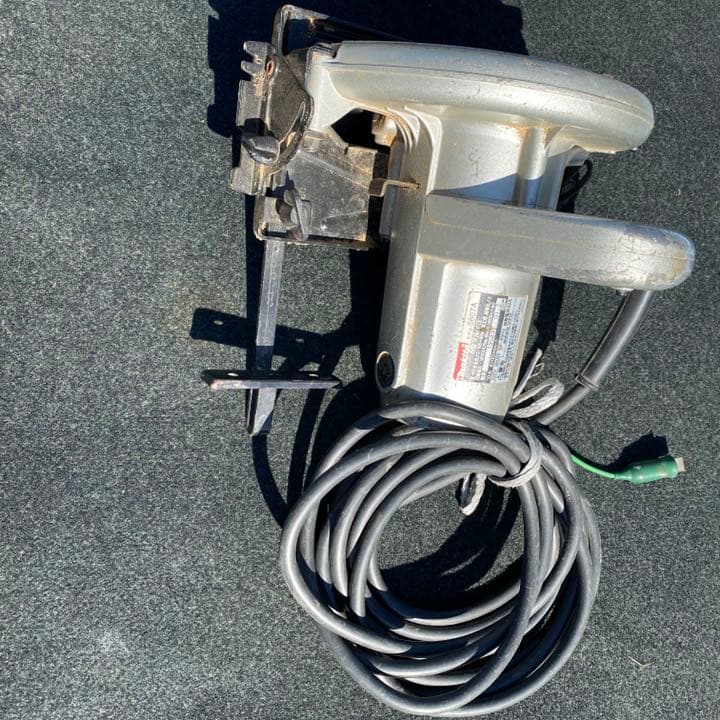 マキタ丸ノコ5607A