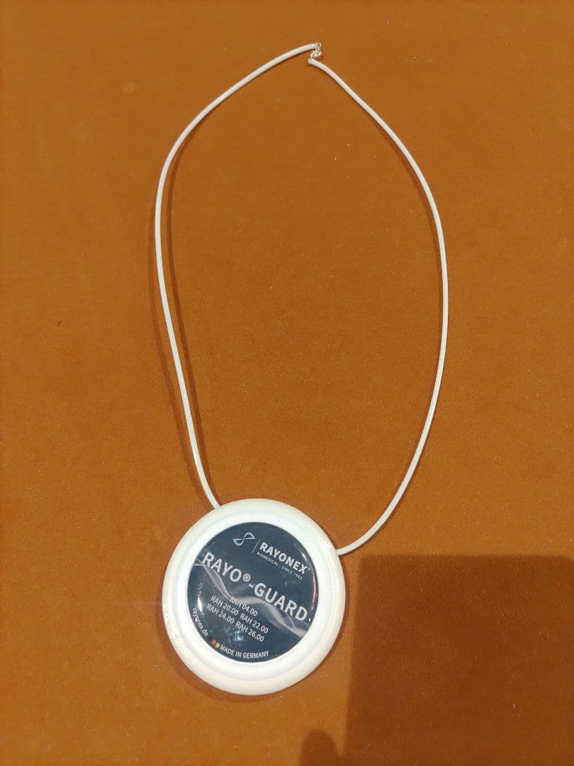 RAYONEX レヨネックス レヨガード 電磁波 対策 波動 ネックレス