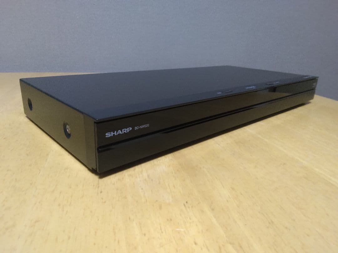 SHARP AQUOSブルーレイBDーNW520 2番組同時録画　保証付き