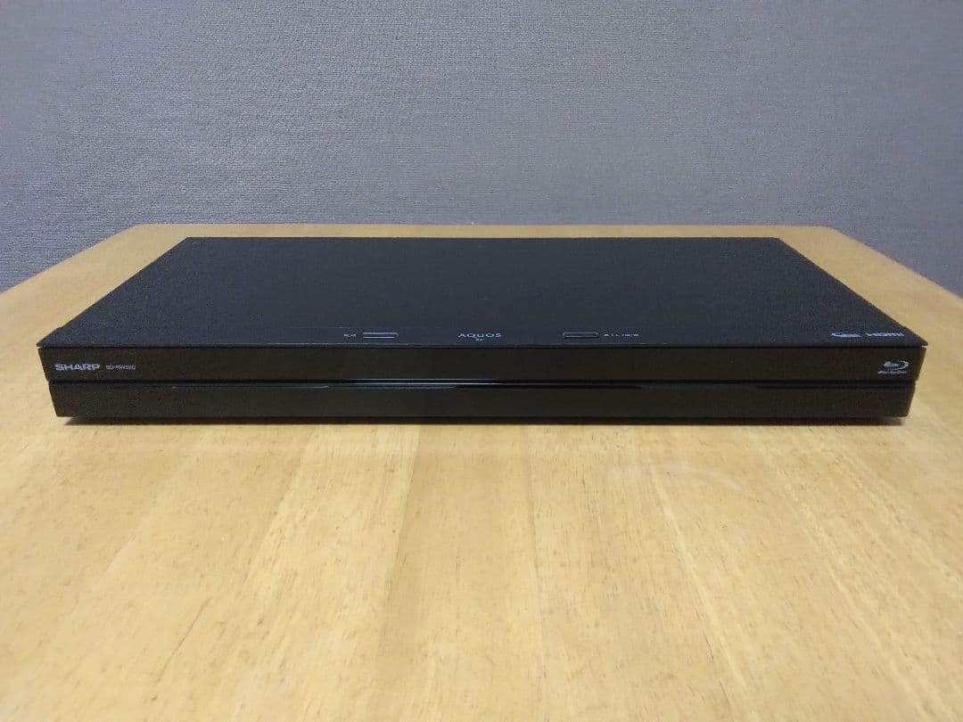 SHARP AQUOSブルーレイBDーNW520 2番組同時録画　保証付き