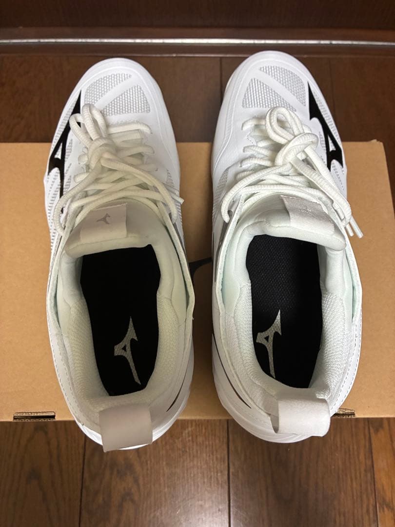 新品未使用　ミズノウェーブディメンション　26.5 バレーボールシューズ