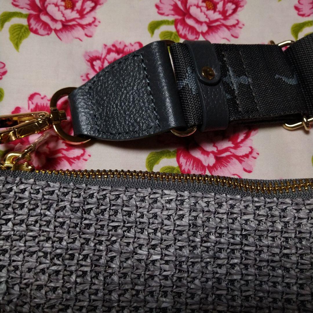 【新品・正規品・タグ付き】カゴシンプルショルダーバッグ（CE-1552）Gray