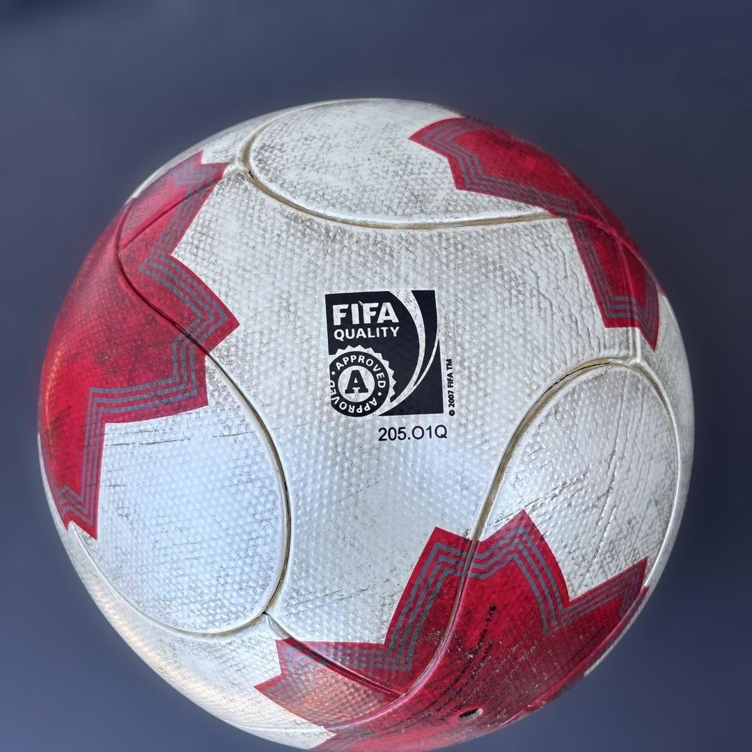 adidas 天皇杯　チームガイスト