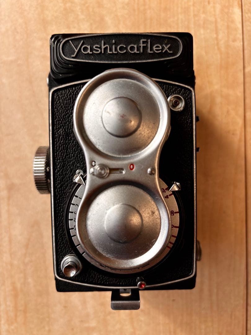 限定値下げ　yashicaflex 80mm f3.5 C型 専用革ケース付き