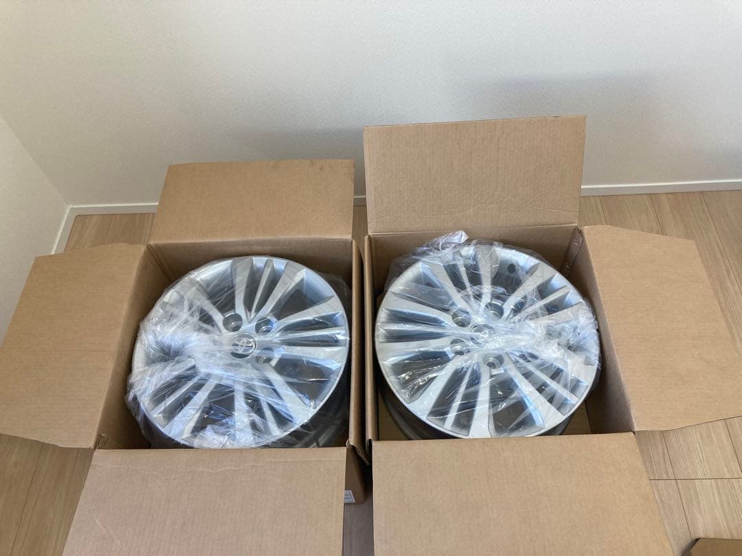 【新車外し　美品】ノア　ヴォクシー90系　純正16インチホイール