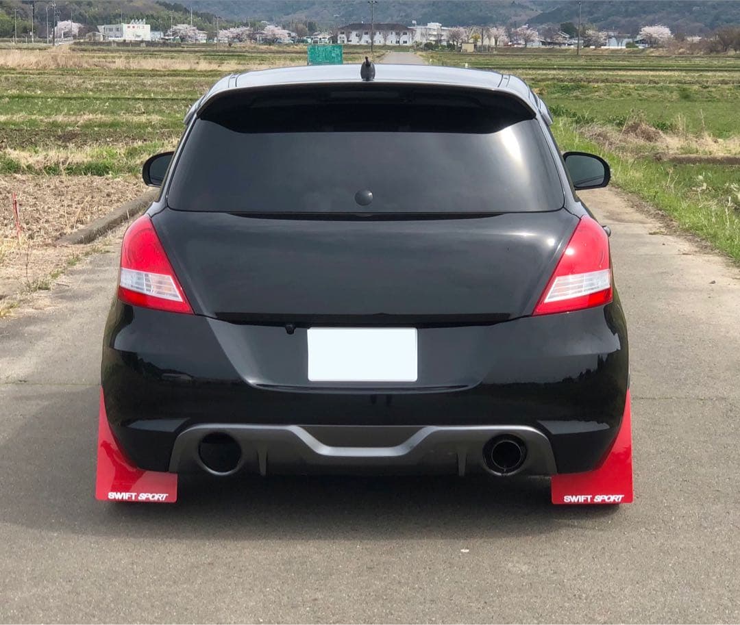 スイフトスポーツ zc32s マッドフラップ 泥除け　ブラック