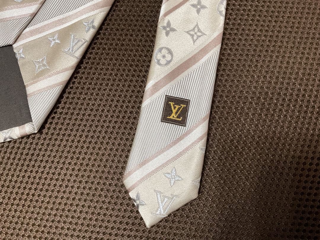 【美品】ルイ・ヴィトン ネクタイ
