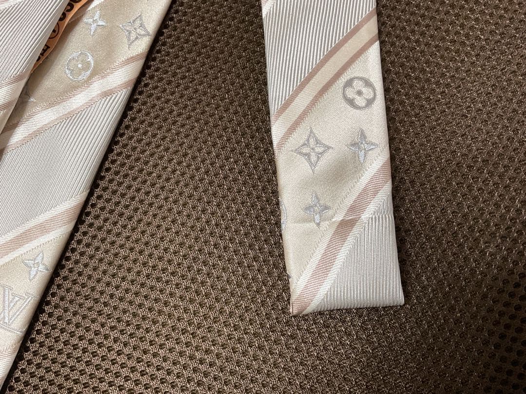 【美品】ルイ・ヴィトン ネクタイ