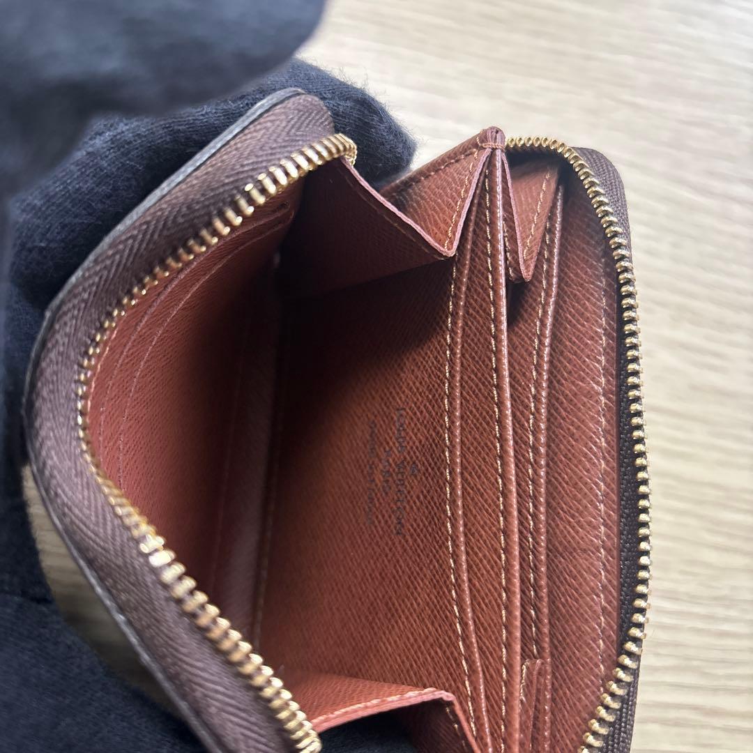 ルイヴィトン モノグラム ジッピーパース ケース