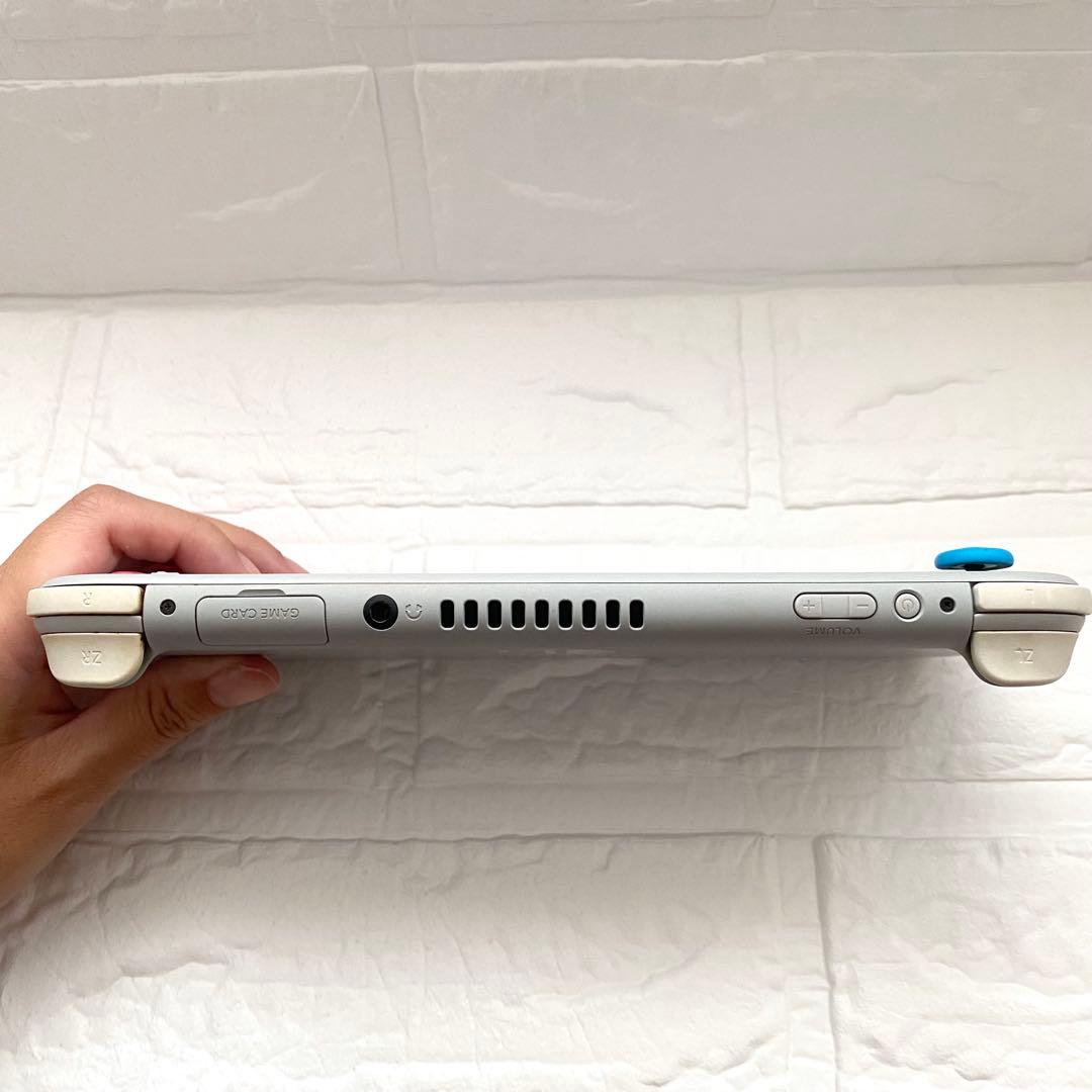 【いちごミルキー 】Nintendo Switch Lite ポケモン