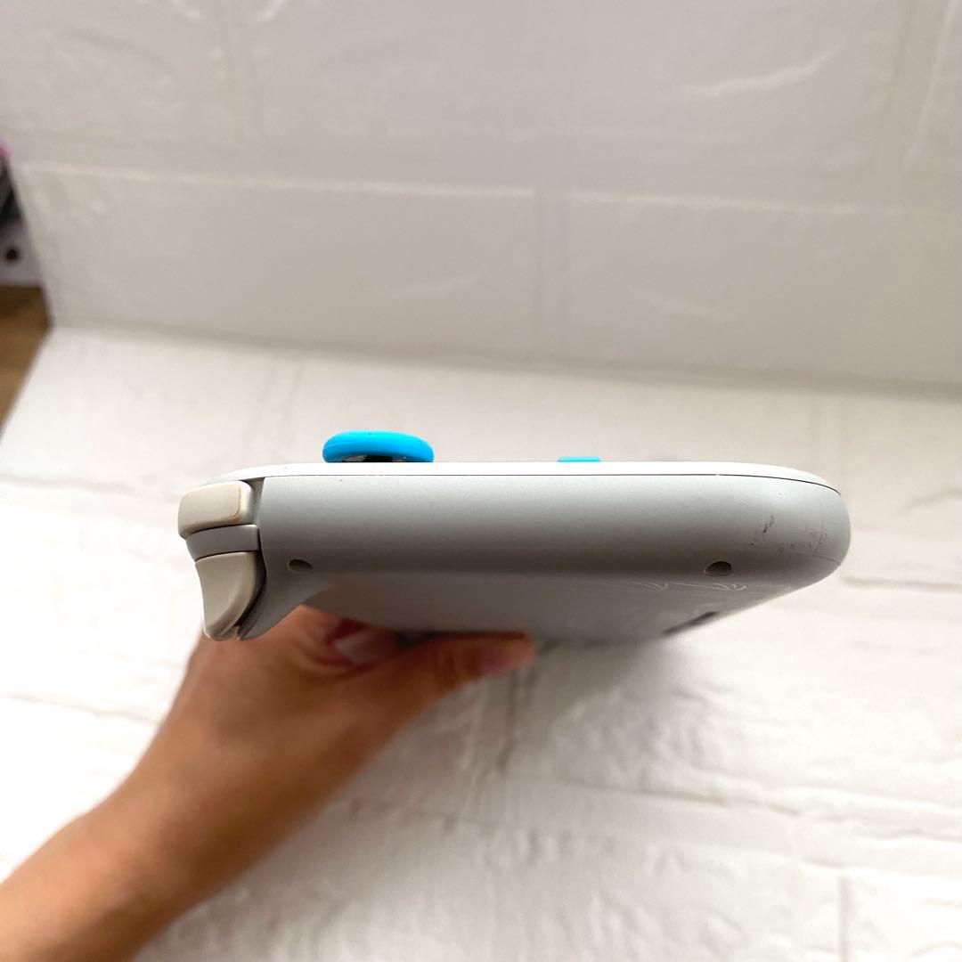 【いちごミルキー 】Nintendo Switch Lite ポケモン