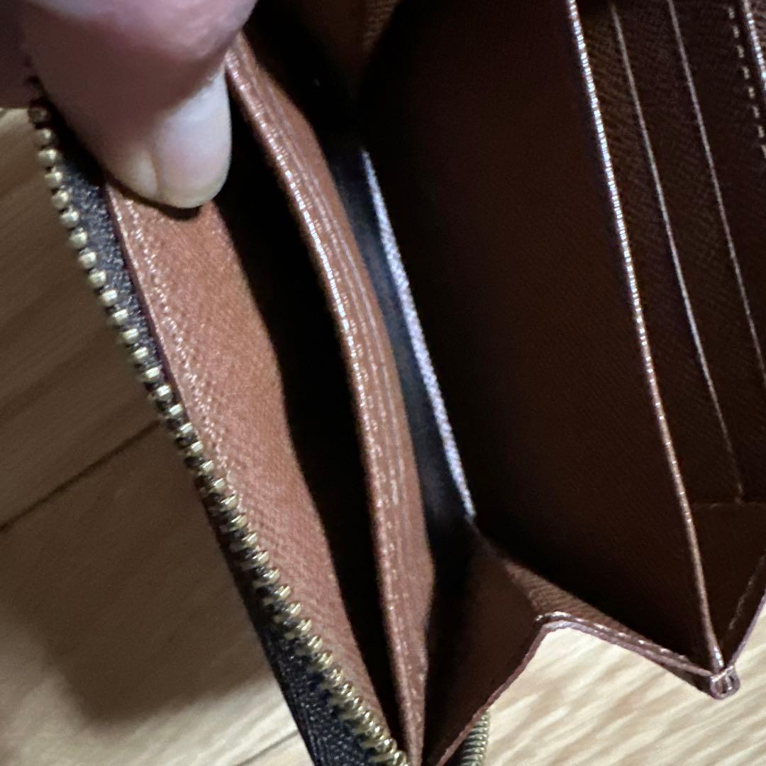 LOUIS VUITTONジッピー　パース 小銭入れコンパクトウォレット