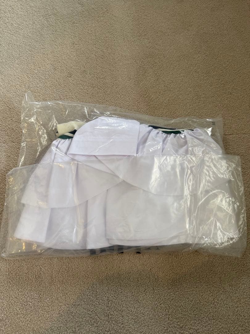 Bibiy. LOLA PEPURAMU POLO ホワイト