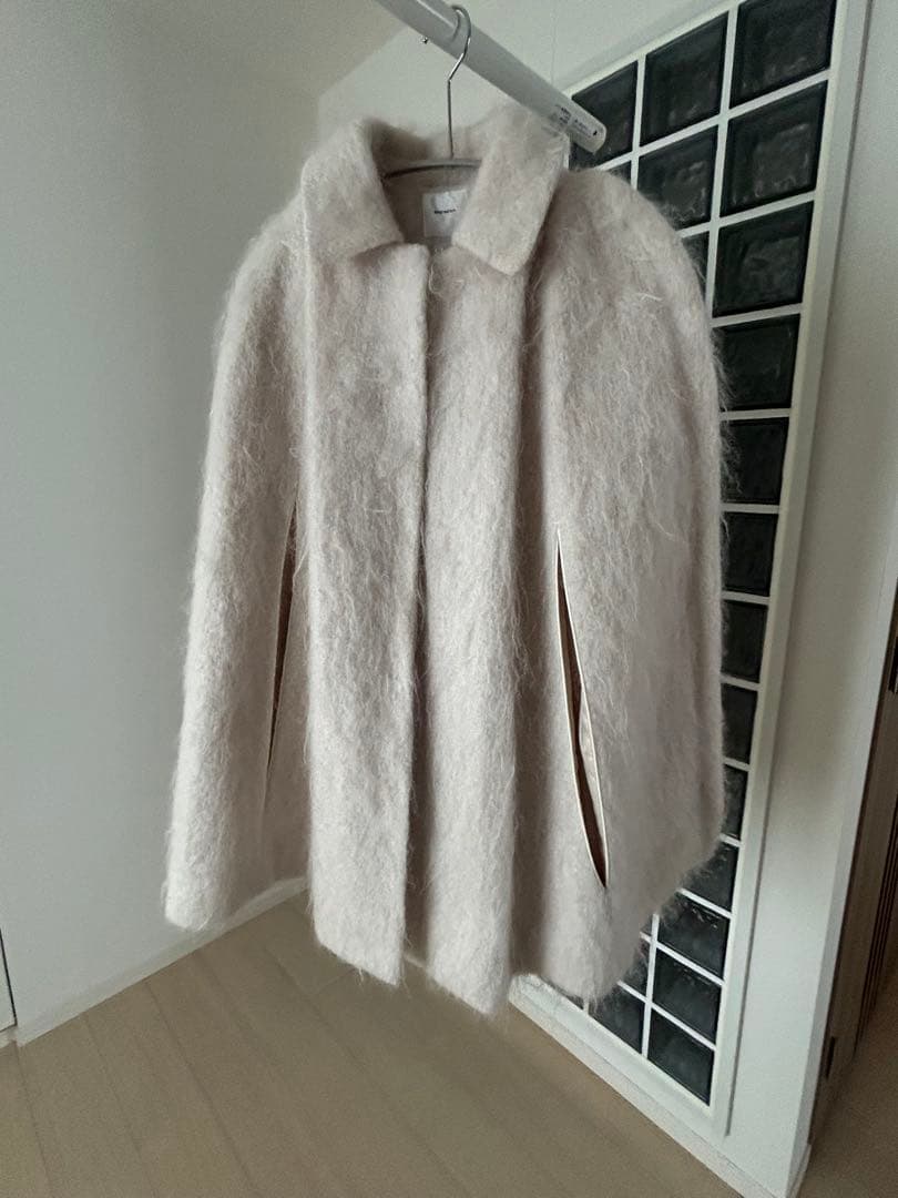 yori shirocon シャギーケープコート