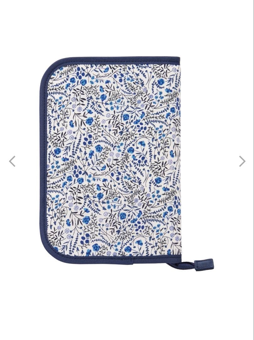 ファミリア　母子手帳ケース　マルチケース　familiar リバティ