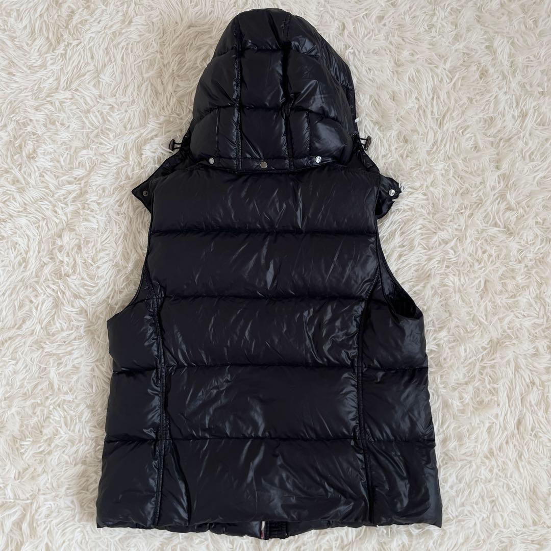 美品　バーバリーロンドン　サイズ2XL　ダウンベスト　2way　チェック　黒