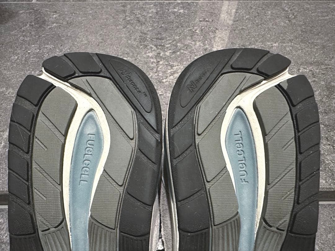 New Balance 991 V2 グレー スニーカー　25cm